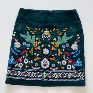 NWOT embroidered corduroy skirt